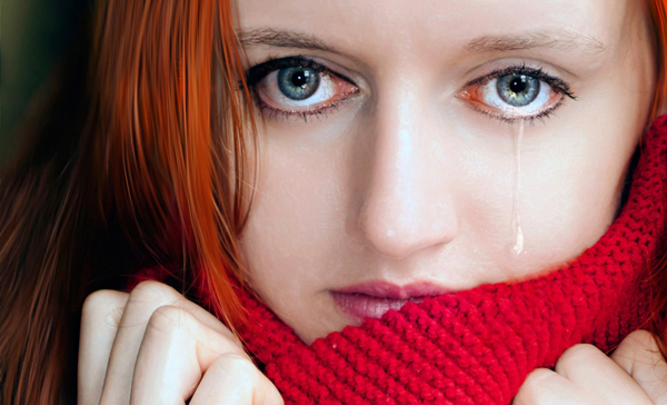 How to paint a realistic tear with Adobe Photoshop