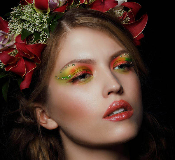How to Apply Creative Makeup with Photoshop